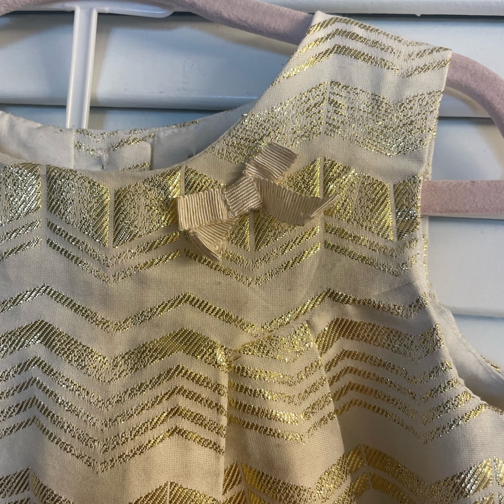 Tahari Baby Gold Metallic Tunic & Legging Set Size 24 Month.Pearl Button Back - Picture 2 of 6